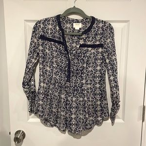 Anthropologie Maeve Printed Blouse Size 0 Blue White Boho Long Sleeve Top